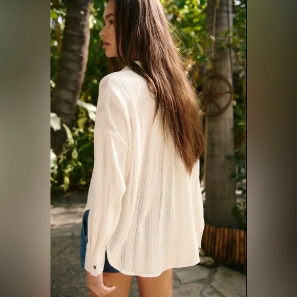 FREE PEOPLE Scottie Top/BUTTON DOWN BLOUSE - Picture 2 of 8